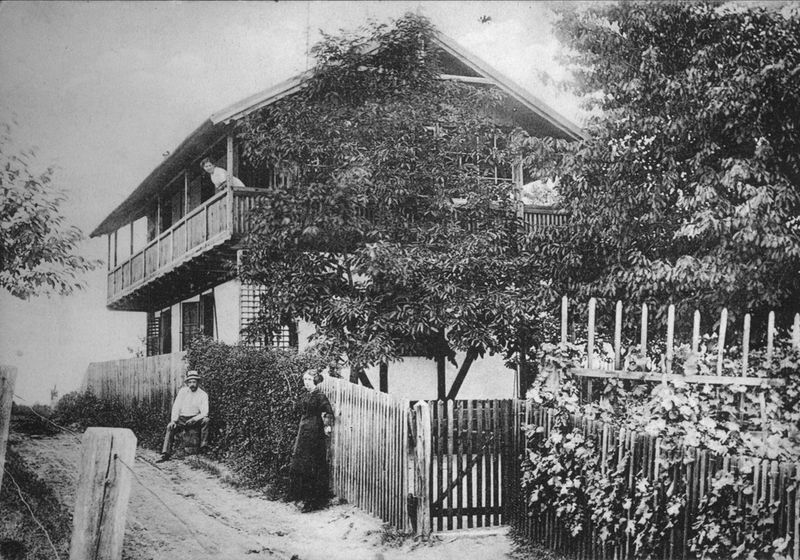 Kutina - Pogled na ljetnikovac; razglednica poslana 1949. godine