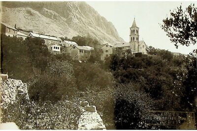 Gornja Podgora, Crkva Svih Svetih
