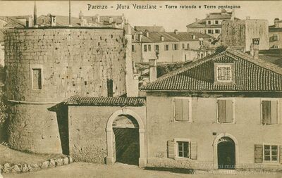 Poreč - venecijanske zidine, Okrugla i Peterokutna kula
