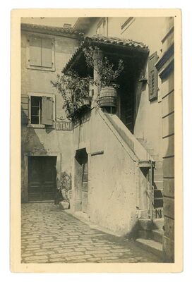 Parenzo - Scala esterna in Candilion