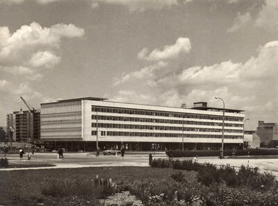 Gradska uprava (zgrada Narodnog odbora Grada Zagreba), Trg S