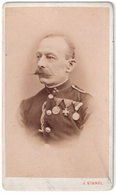 Portret časnika