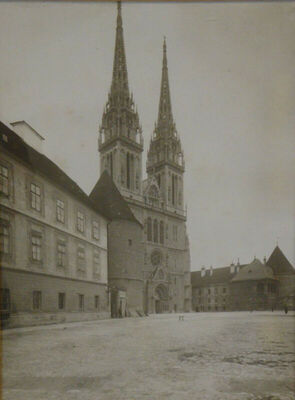 Kaptolski trg