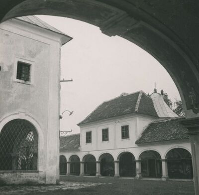 Trški Vrh (Krapina) - Crkva Majke Božje Jeruzalemske, vanjšt