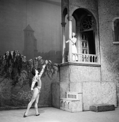 Balet "Romeo i Julija". Milko Šparemblek i Sonja Kastl u bal