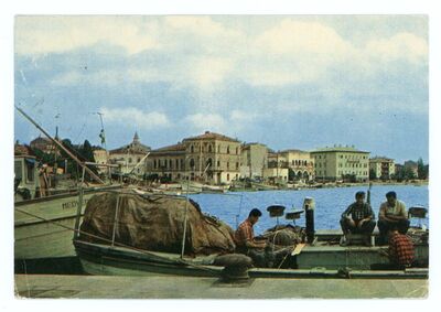 Poreč - ribari u prvom planu