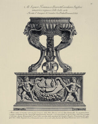 Altare antico di marmo ritrovato fra le macerie della Villa 