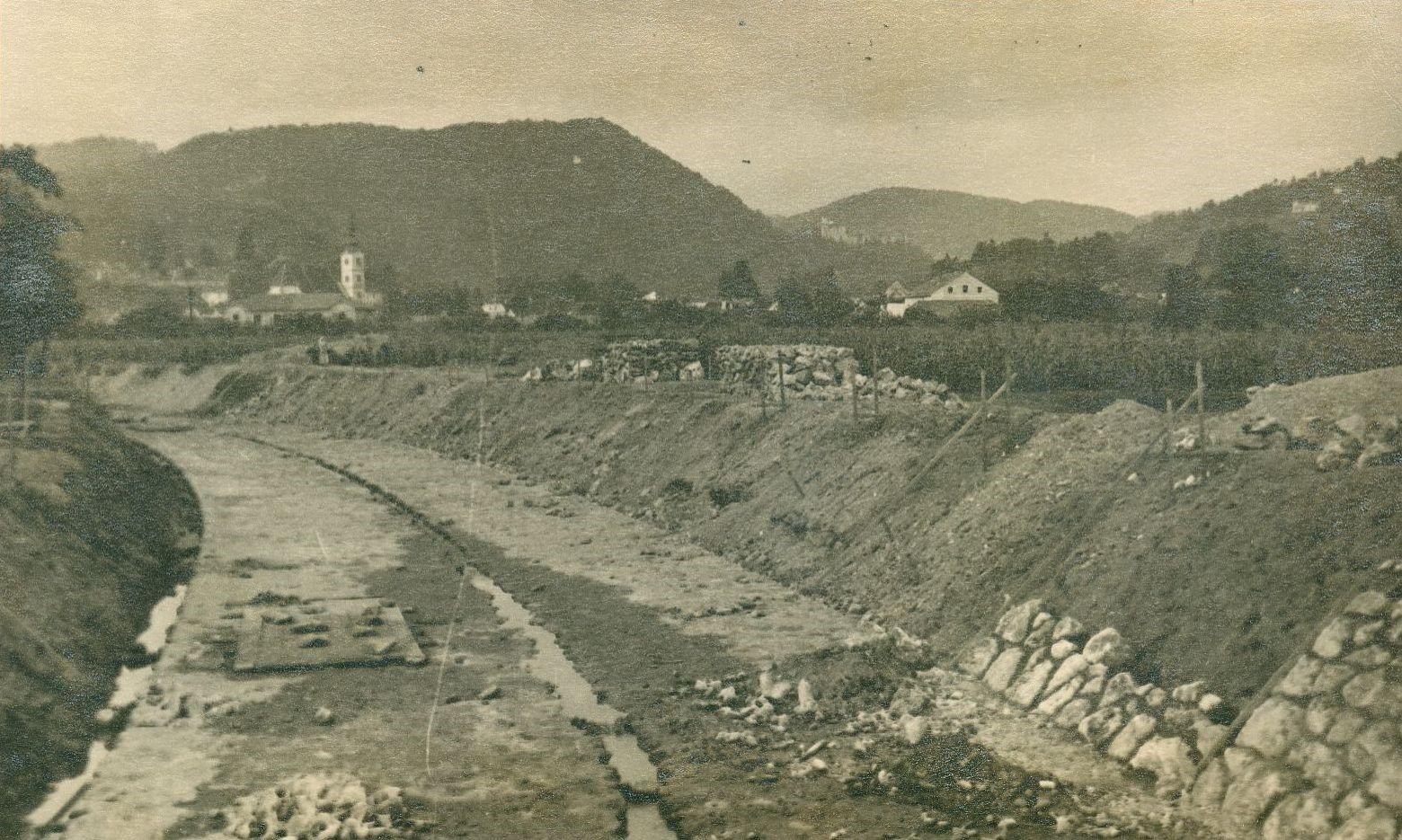 Vladimir Horvat, Samobor - regulacija Gradne