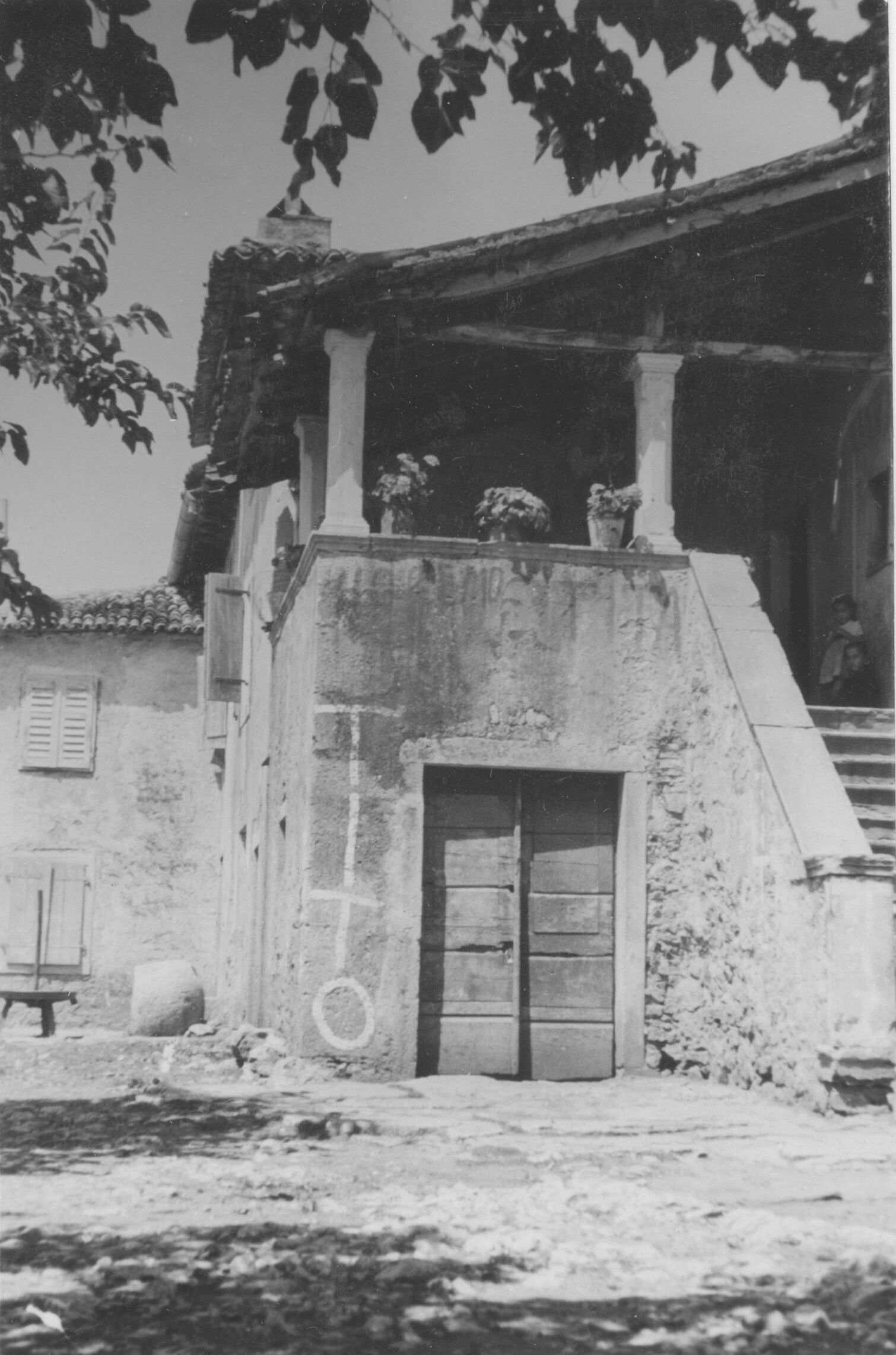 Branko Fučić, Materada (Umag), seljačka kuća iz 18. stoljeća na skod