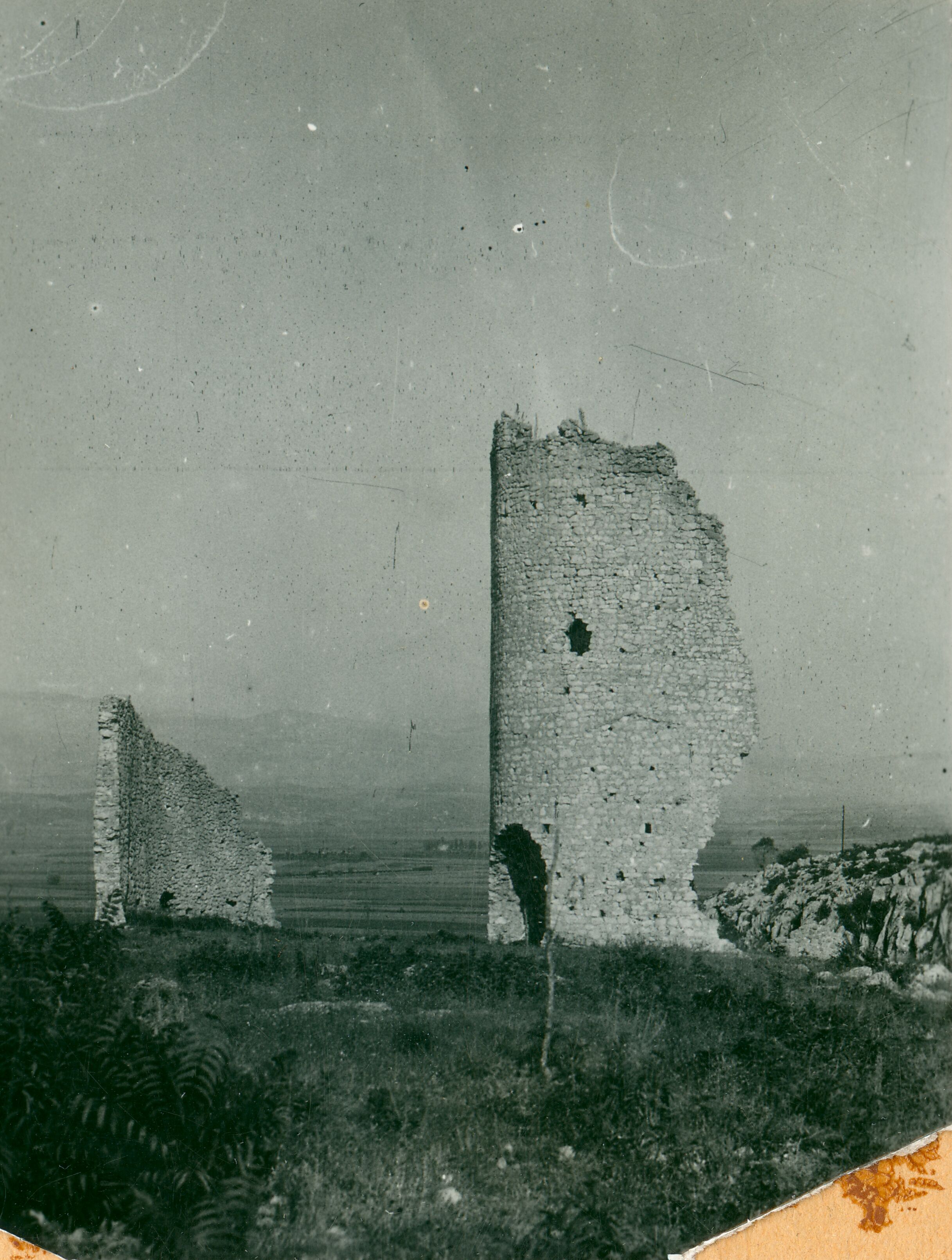 Većeslav Henneberg, Drniš - Kula