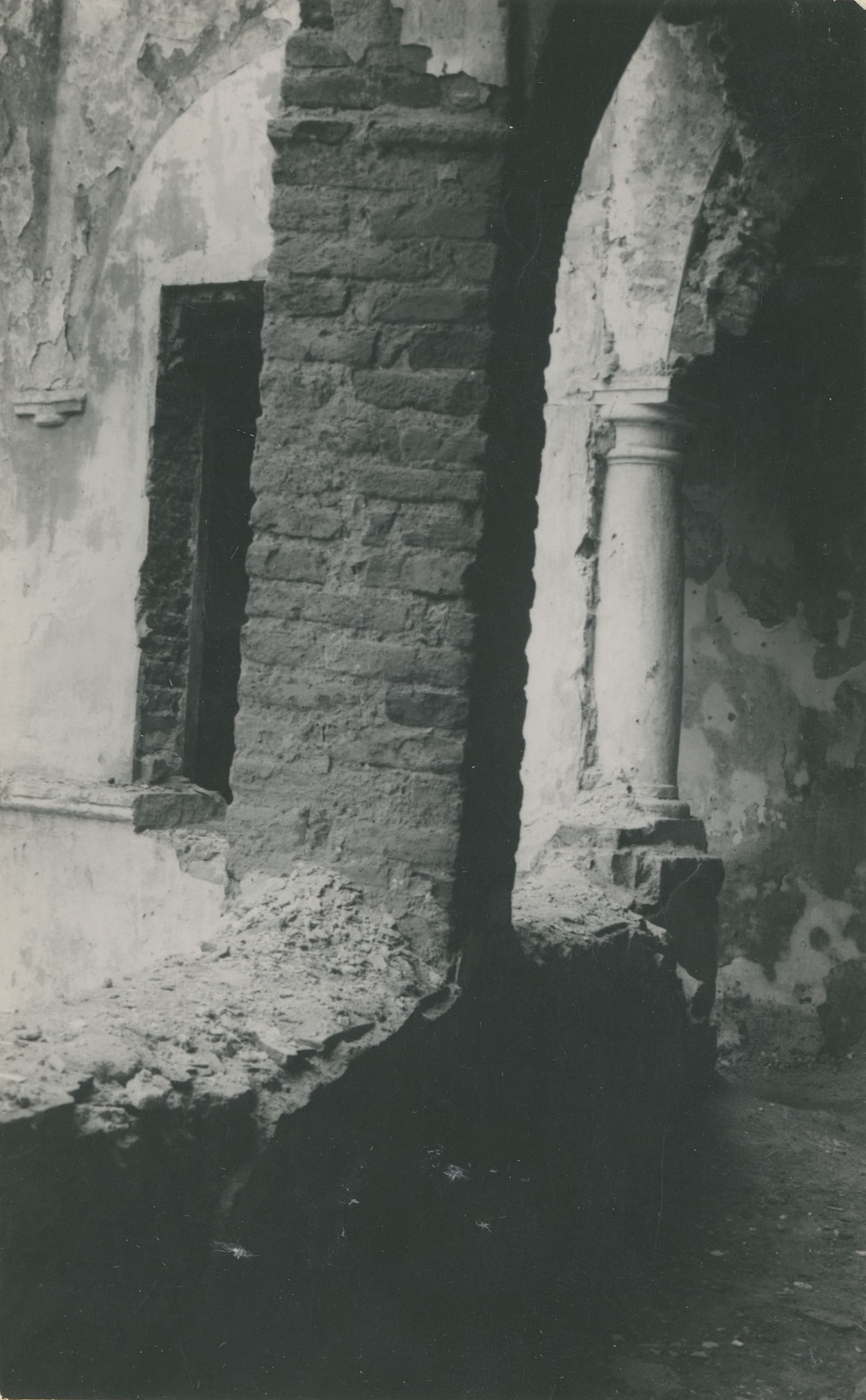 neutvrđen autor, Ivanec - Stari grad, dvorišno pročelje, dio trijema