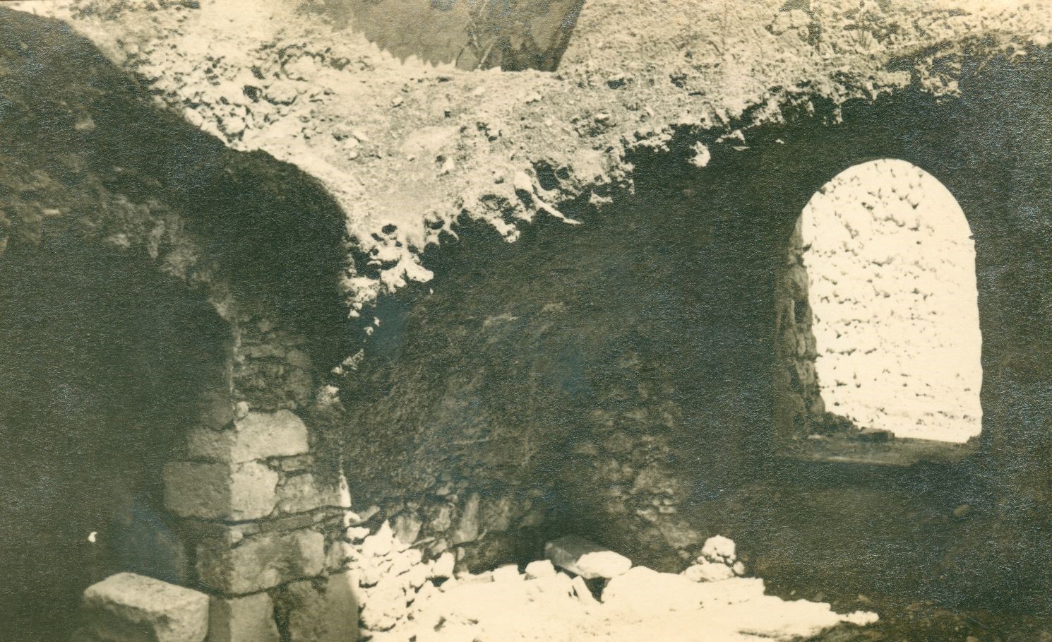 Vladimir Horvat, Samobor - Stari grad, svođena prostorija
