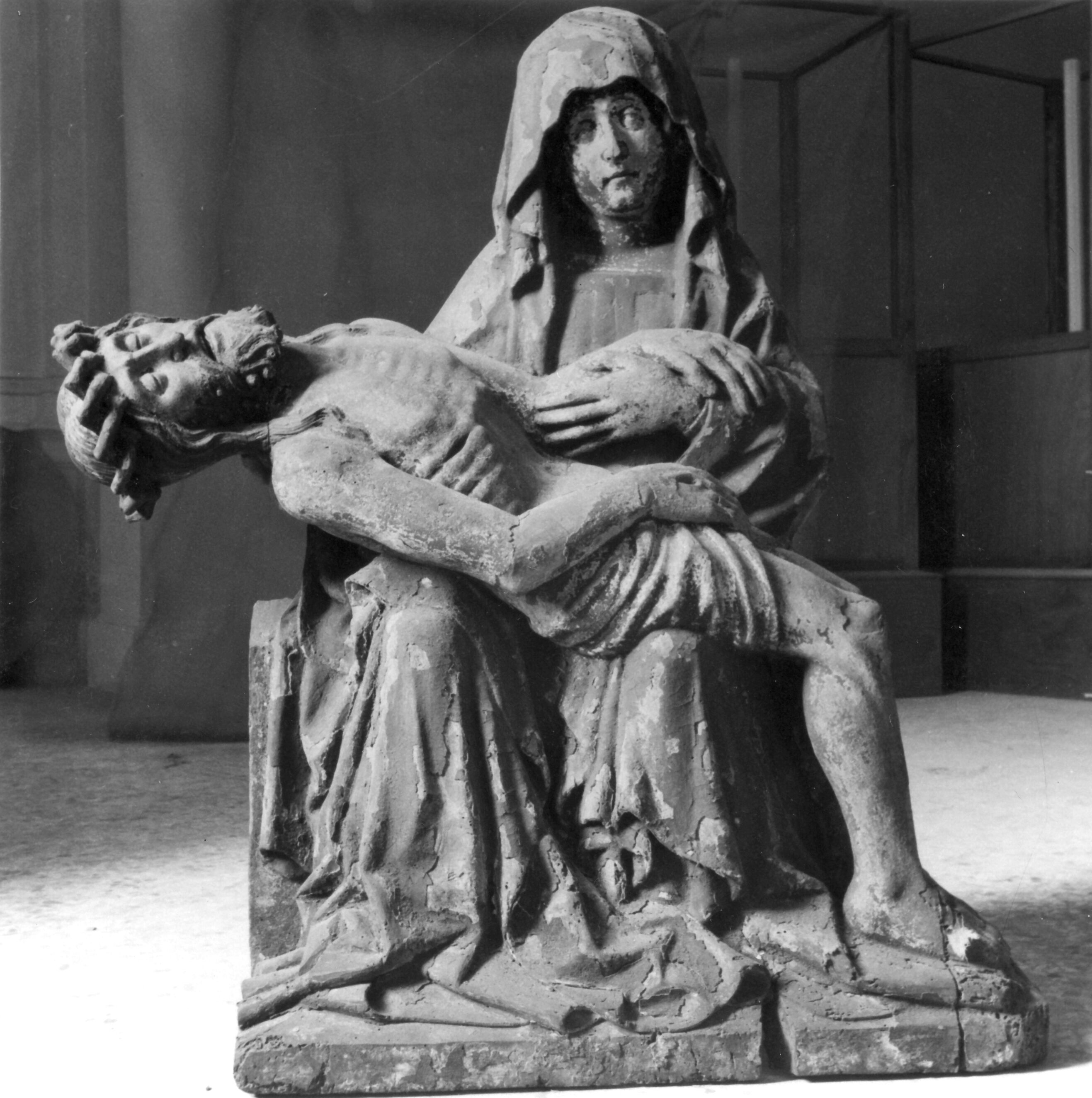 Branko Fučić, Rijeka, Gradski muzej, detalj, eksponat: drvena skulptura Pieta, potječe iz Uršulinskog samostana na Rijeci, gotika 15. stoljeća
