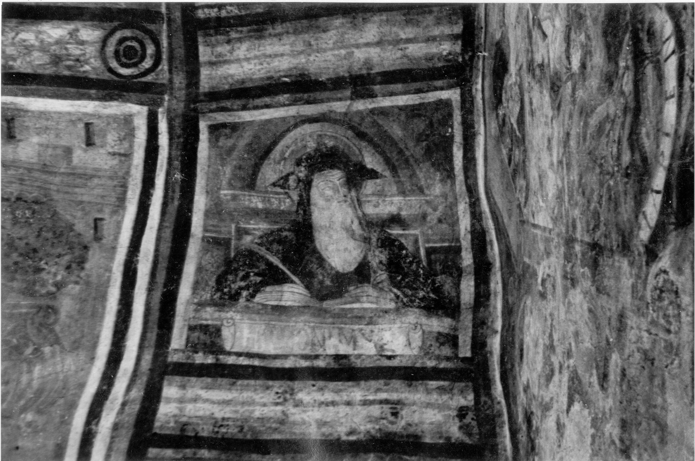 Branko Fučić, Draguć (Cerovlje), kapela sv. Roka, kapela sv. Roka, detalj unutrašnjosti: freska s prikazom Proroka, Antuna iz Padue, iz 1529. godine., prijelaz goike u renesansu, vidljiv talijanski utjecaj