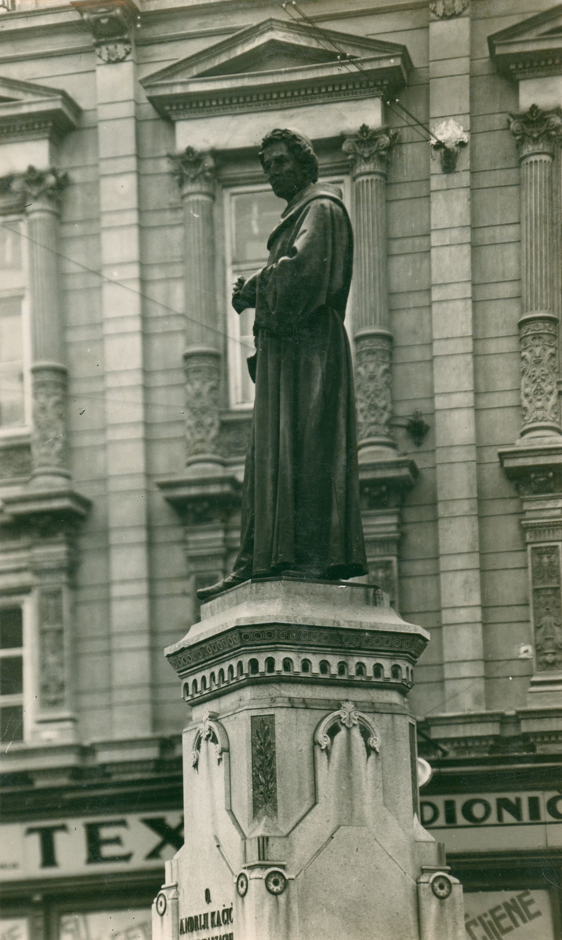 Vladimir Horvat, Zagreb (Mesnička ulica) - Spomenik Andriji Kašiću Miošiću