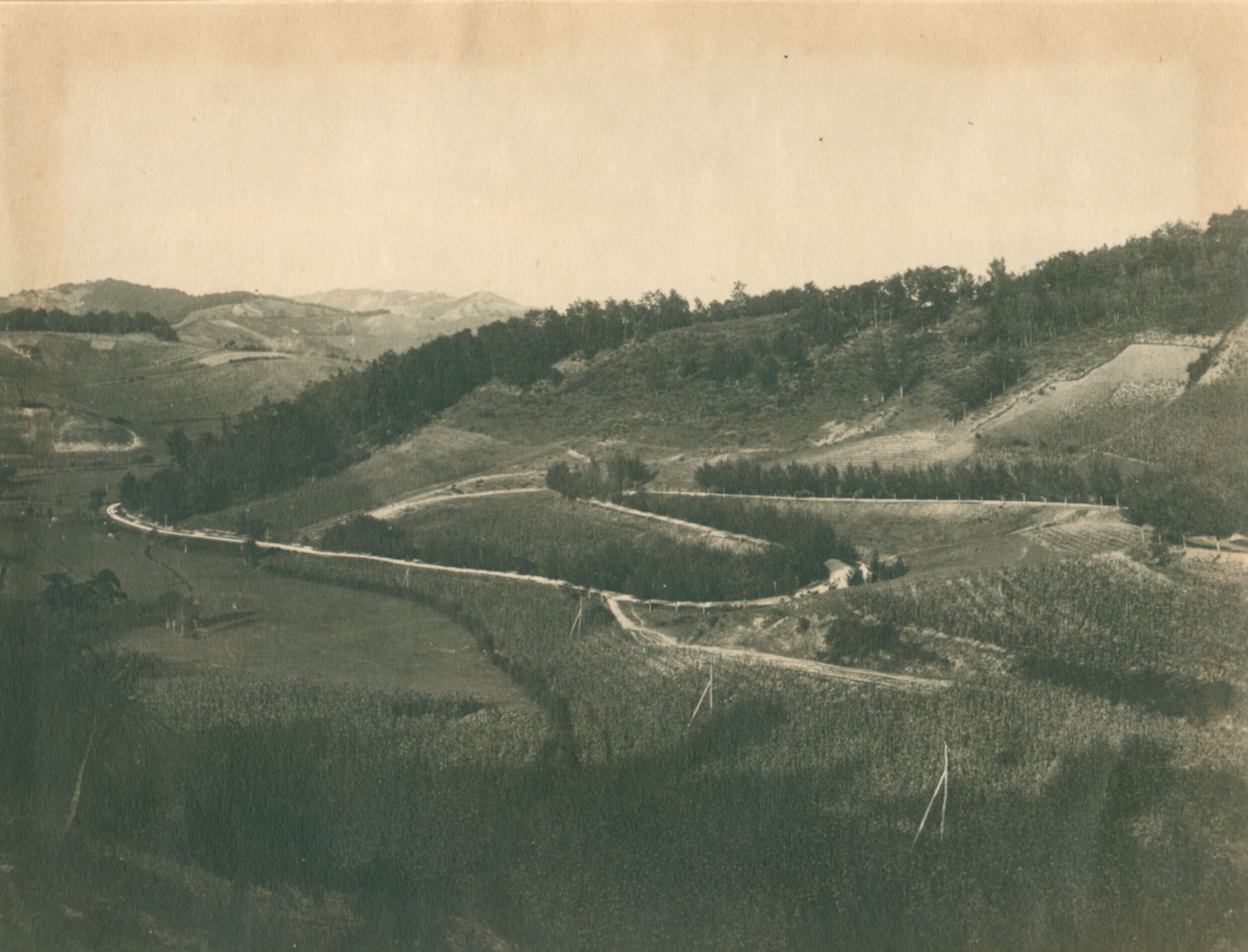 Rudolf Mosinger (?), Hrvatsko zagorje (Vampas) – cesta od Krapinskih toplica prema Klanjcu