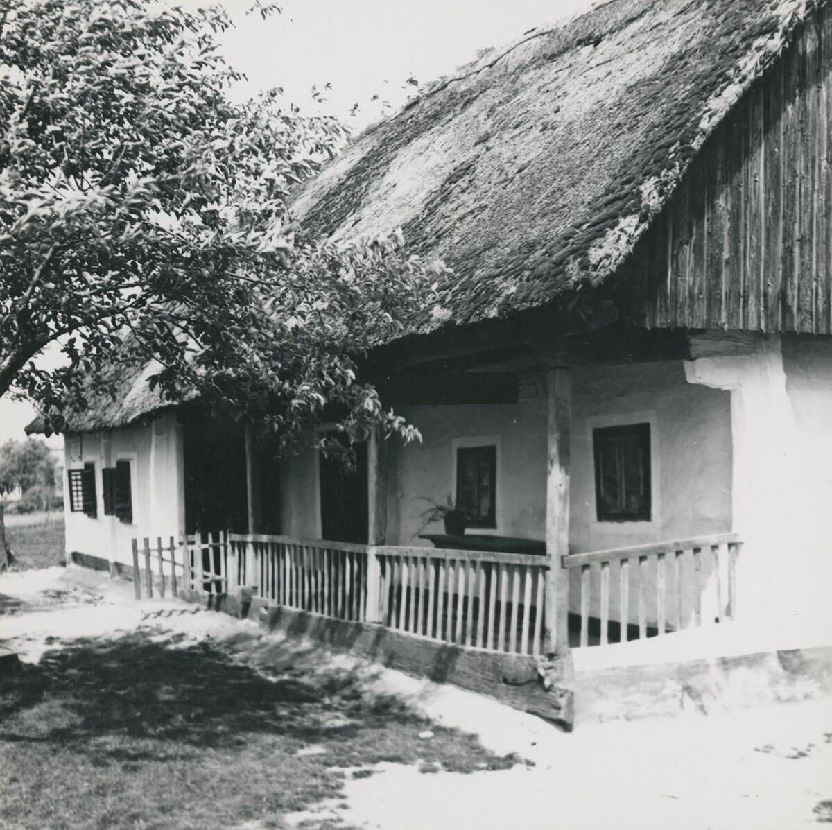 Dubravica - Kuća Pavla Štoosa, trijem