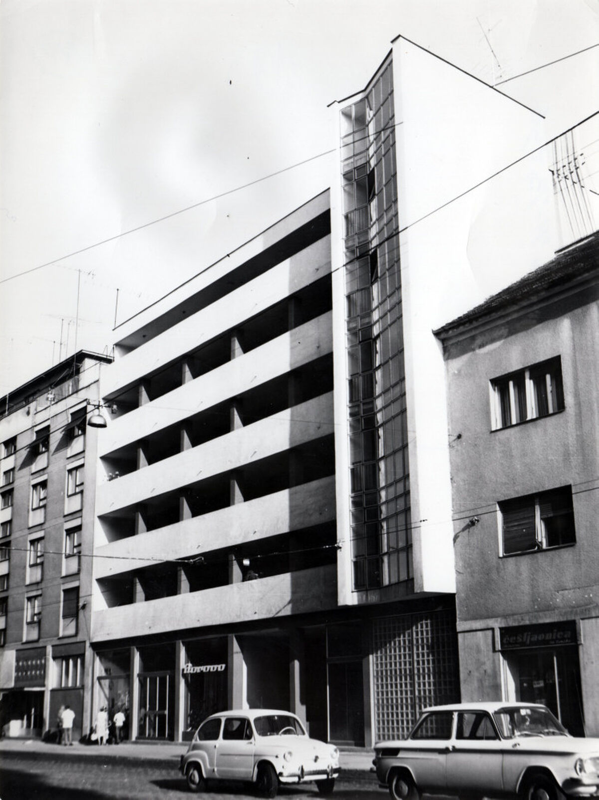 Trgovačko-stambena zgrada, Tratinska 73, Zagreb