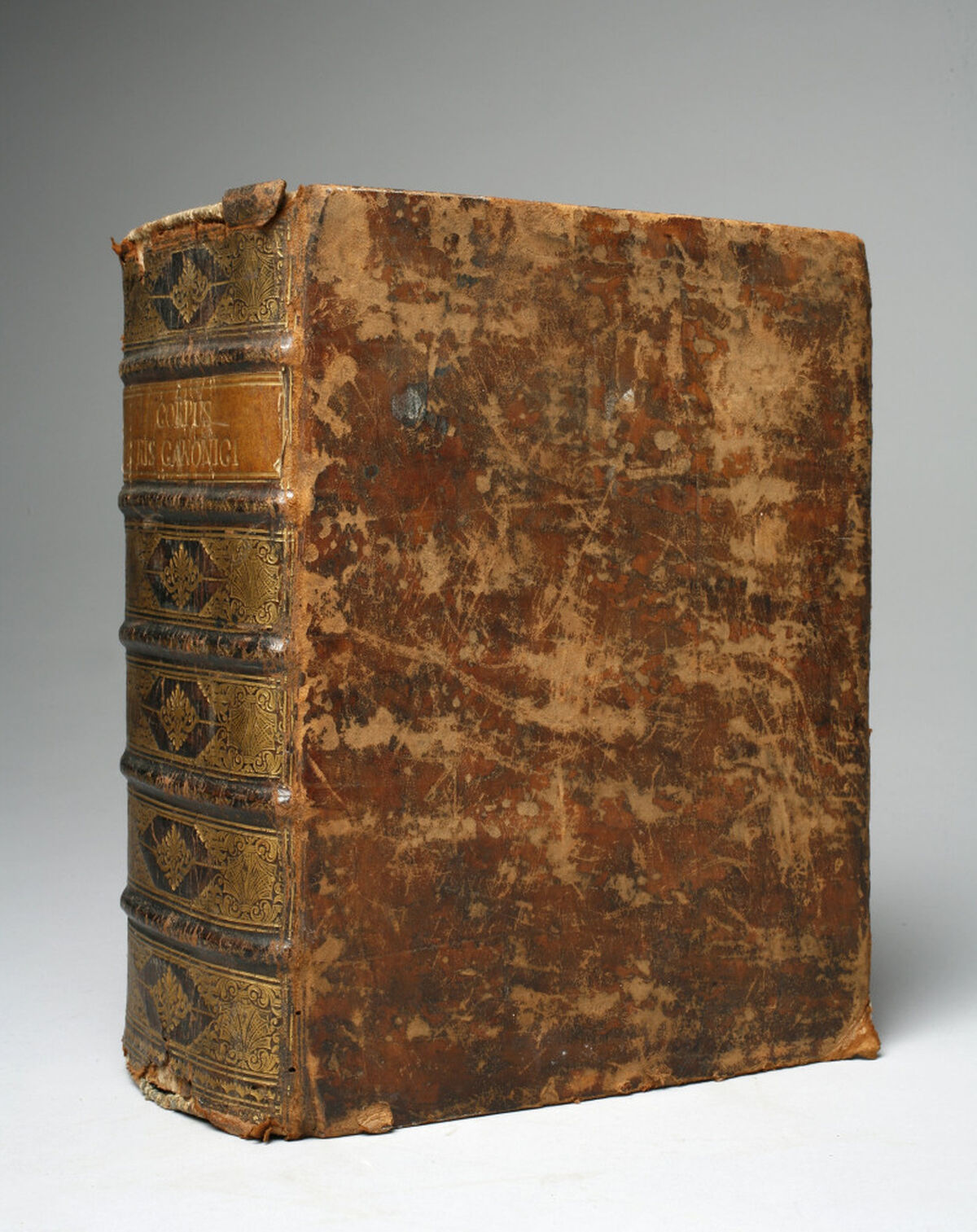 Corpus juris canonici academicum...Christoph Henr. Freiesleben / alias Ferromontani...Tomus Primus...Coloniae Munatiane. MDCCXLVI