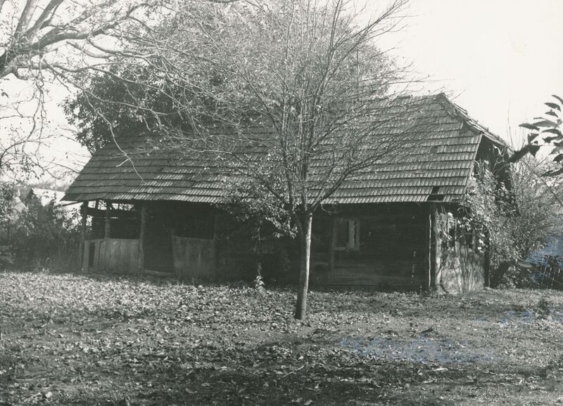 Polje Ozaljsko (Ozalj) - Tradicijska kuća, ulazno pročelje