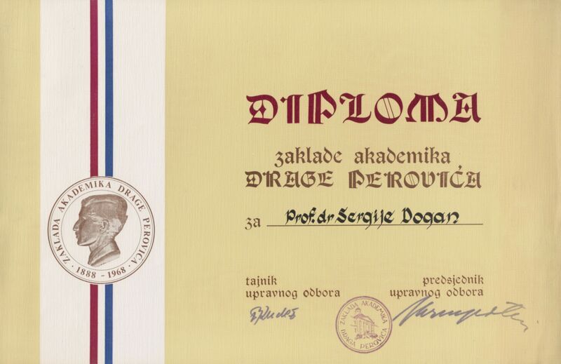 Diploma Zaklade akademika Drage Perovića prof. dr. Sergiju Doganu