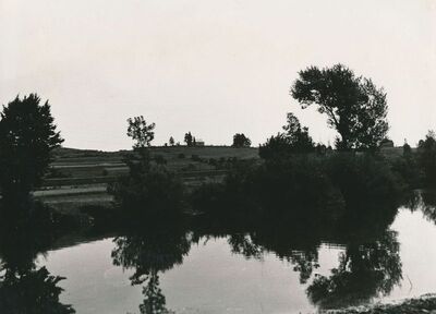 Sveti Petar (Ogulin) - Kapela sv. Petra u pejzažu