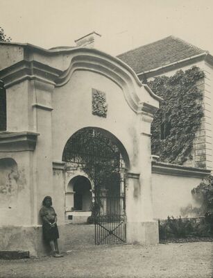 Zajezda (Budinščina) - Dvorac Patačića, vanjština, detalj