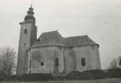 Donja Kupčina - Župna crkva sv. Marije Magdalene, bočno pročelje