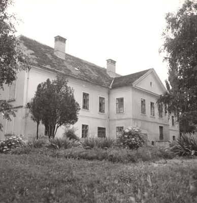 Gradec - Biskupski dvor, ulazno pročelje