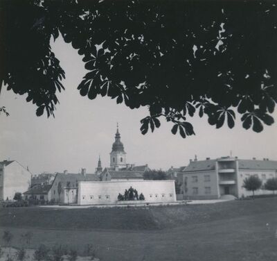 Karlovac - Spomenik palim borcima