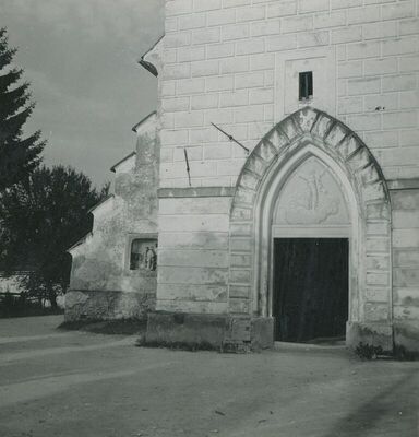 Tuhelj - Župna crkva Uznesenja Marijina, vanjština, detalj