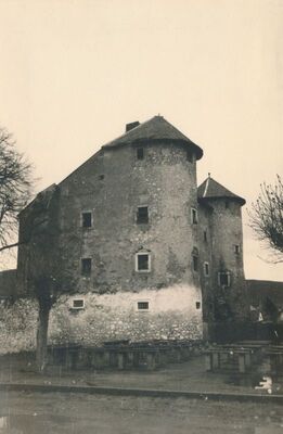 Ogulin - Stari grad, pročelje