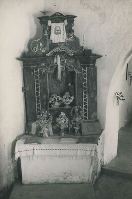 Martinšćina (Zlatar) - Crkva sv. Martina, oltar