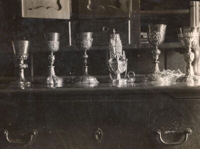 Kloštar Ivanić - Crkveno posuđe