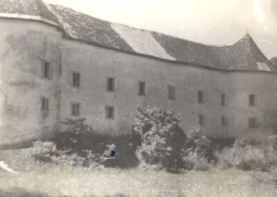 Jastrebarsko - Dvorac Erdődyja, jednokatni trakt