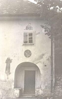 Kotari - Župni dvor, detalj južnog pročelja