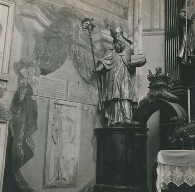 Lepoglava - Crkva Bogorodice, detalj: lijeva strana oltara