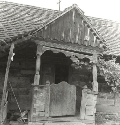 Ščitarjevo - Tradicijska kuća, trijem
