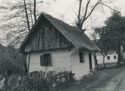 Rastoke (Slunj) - Kuća, uže i dulje pročelje