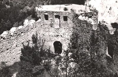 Samobor - Stari grad, peterokutna kula