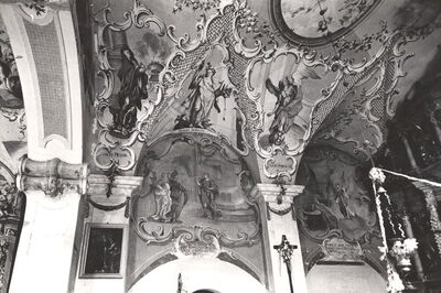 Komin - Crkva sv. Tri kralja, zidne slike