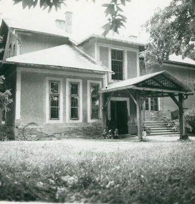 Donja Zelina - Kurija Domjanić, ulazno pročelje