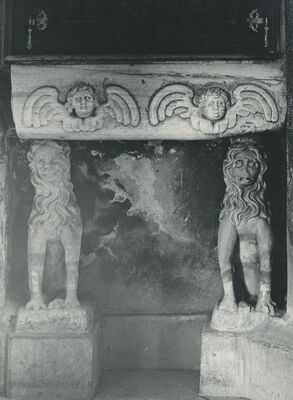 Ivanec - Župna crkva sv. Marije Magdalene, krstionica