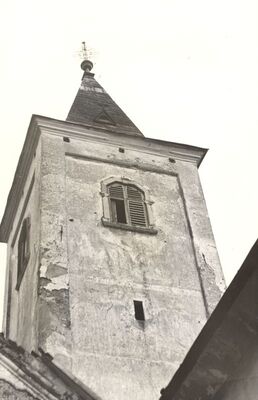 Kotari - Crkva sv. Leonarda, zvonik