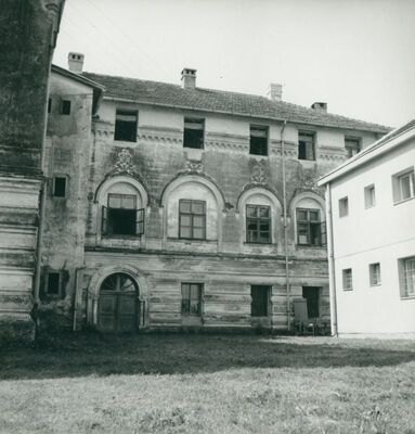 Lovrečina - Dvorac Lovrečina, dvorišno pročelje