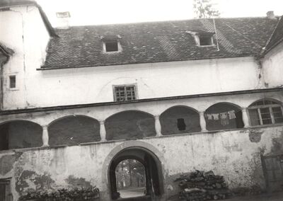 Jastrebarsko - Dvorac Erdődy, ulazni trakt