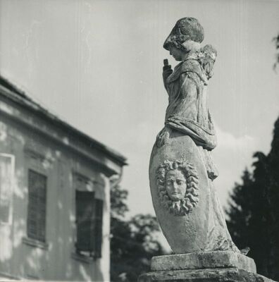 Novi Marof - kip Minerve