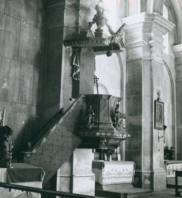 Gradec - Crkva Ranjenog Isusa, propovjedaonica