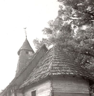 Lijevi Štefanki - Crkva sv. Jurja, vanjština, krov