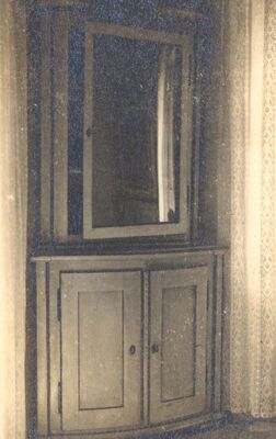 Januševec - Dvorac Januševec, ormar